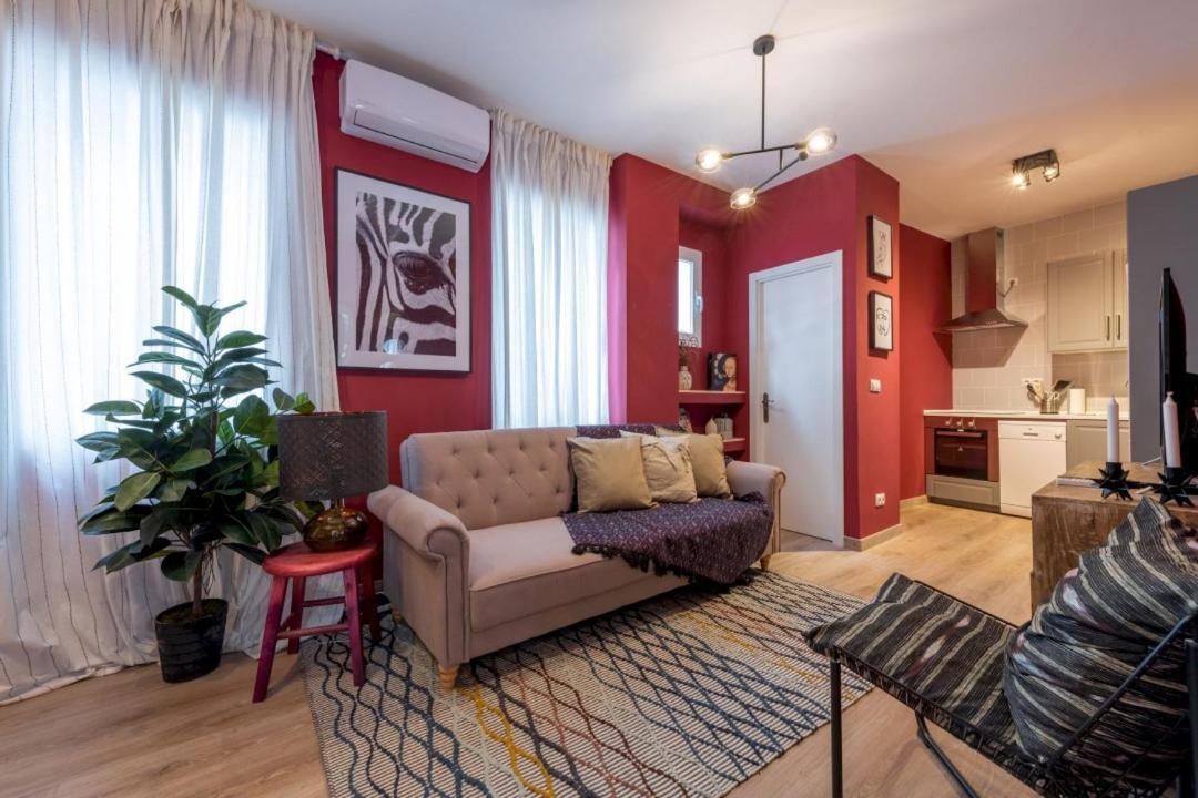 3 Bedrooms 1 Bathroom Furnished - Lavapies- Mintystay มาดริด ภายนอก รูปภาพ